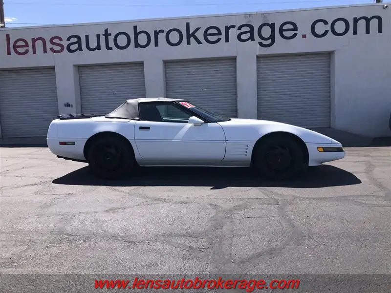 1992 Chevrolet Corvette Convertible *Only 58k Miles On This Old School Cool Convert!'s photo