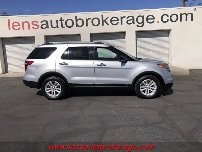 2013 Ford Explorer XLT's photo