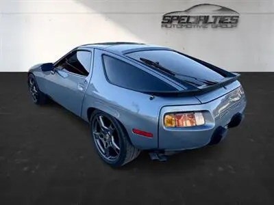 1984 Porsche 928 undefined photo 4
