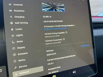 2024 Tesla Model 3 Performance photo 4