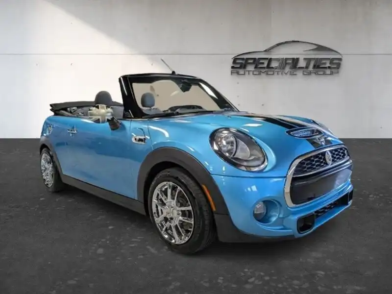 2016 MINI Cooper S's photo