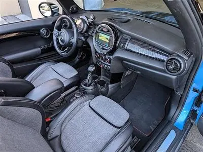 2016 MINI Cooper S photo 4