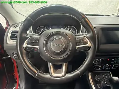 2018 Jeep Compass Latitude 4X4 photo 4