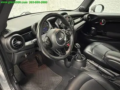 2019 MINI Hardtop undefined photo 3