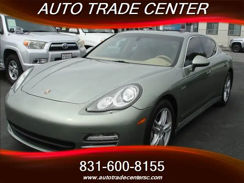 2011 Porsche Panamera S's photo