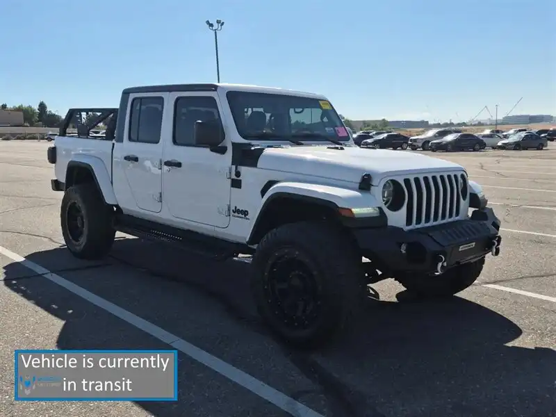 2020 Jeep Gladiator Overland's photo
