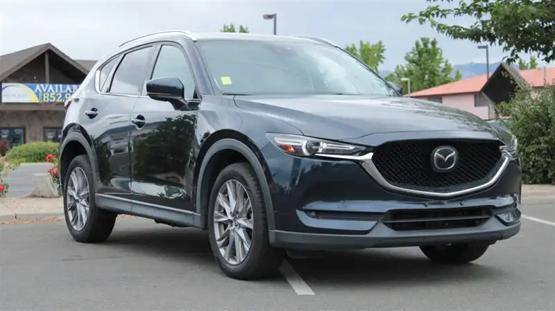 2019 Mazda CX-5 Grand Touring Auto's photo