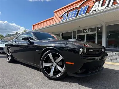2016 Dodge Challenger R/T Plus Shaker photo 5