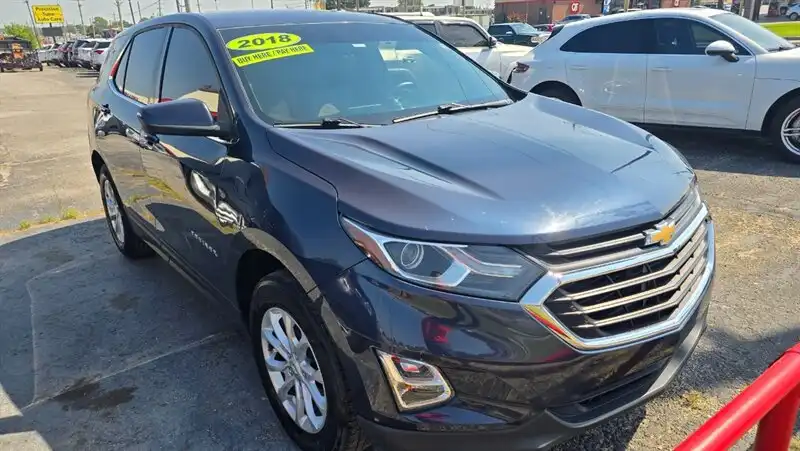 2018 Chevrolet Equinox AWD LT 1.5T's photo
