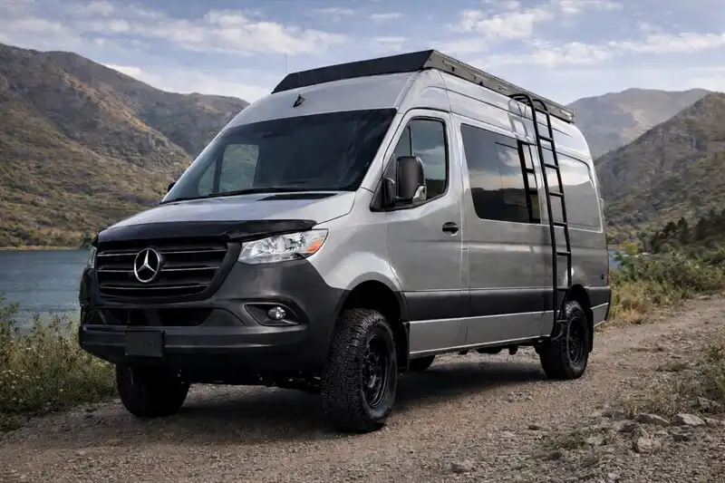 2023 Mercedes-Benz Sprinter's photo