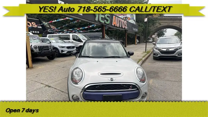 2015 MINI Cooper S photo 1