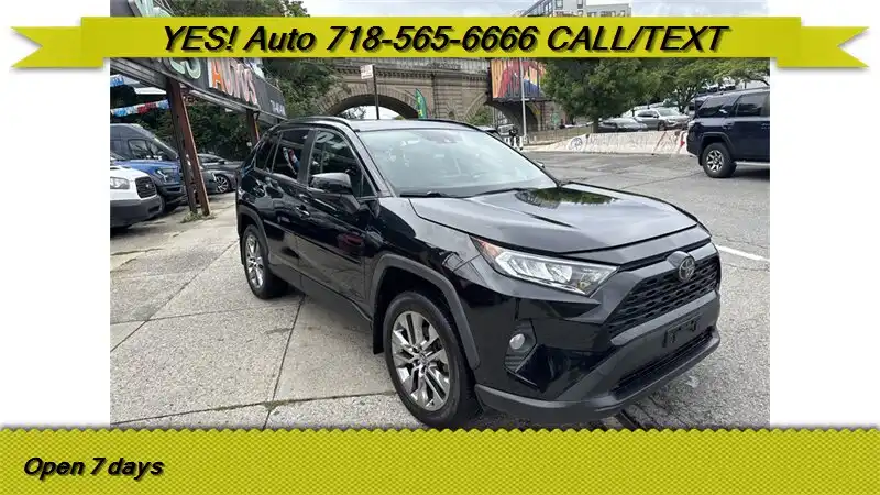 2020 Toyota RAV4 XLE Premium AWD's photo