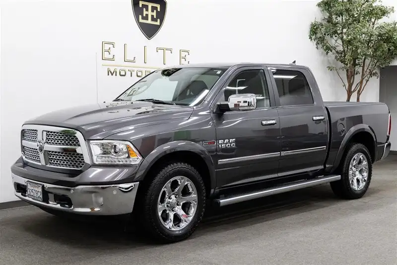 2016 RAM 1500 Laramie 4x4 Crew Cab 5'7's photo
