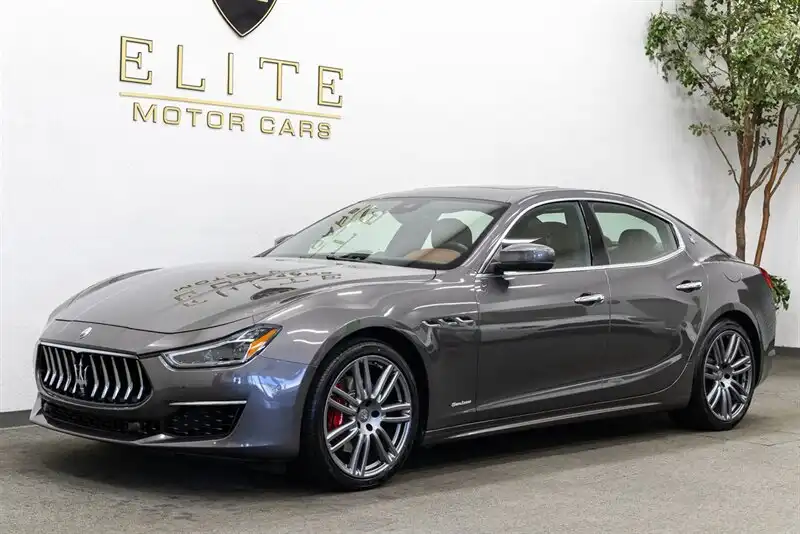 2018 Maserati Ghibli GranLusso's photo