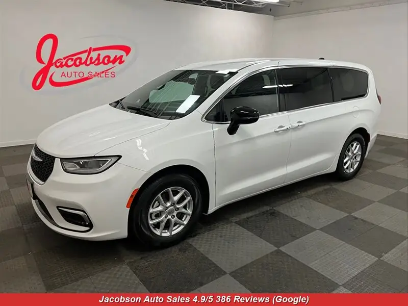2025 Chrysler Pacifica Select photo 1