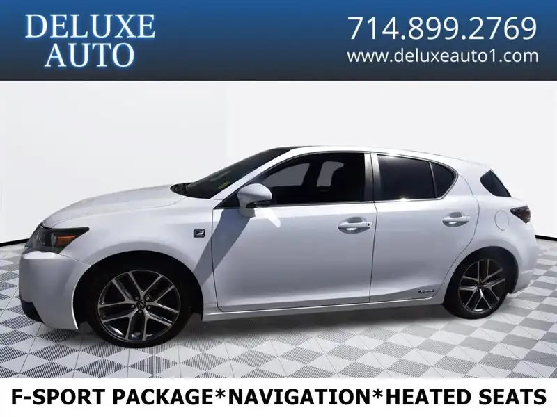 2015 Lexus CT 200h 200h's photo