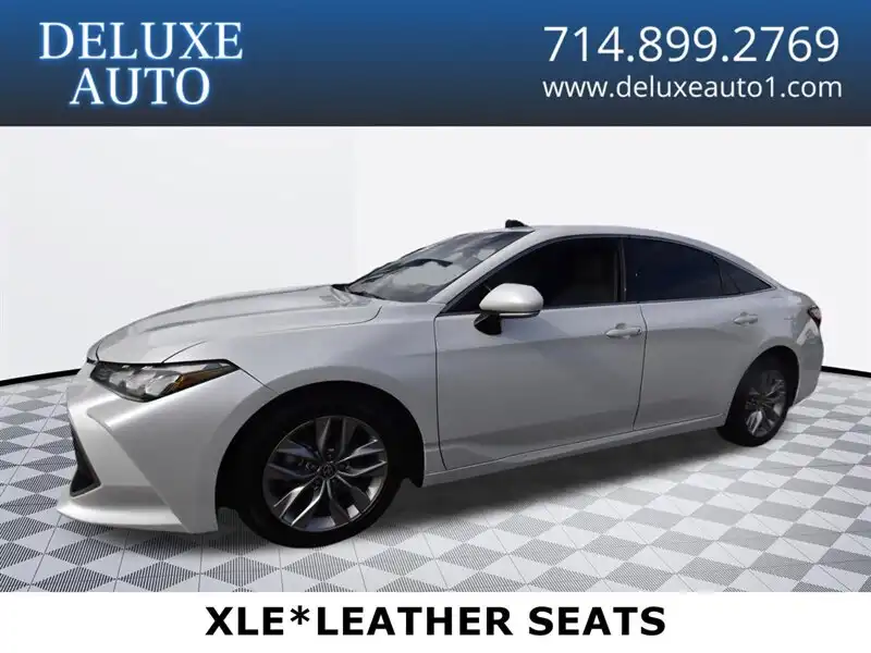 2022 Toyota Avalon XLE's photo