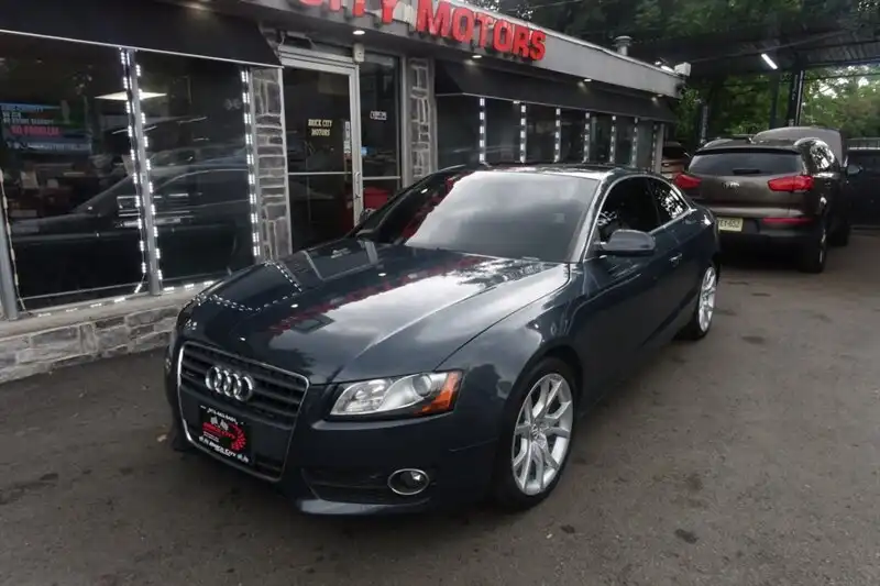 2011 Audi A5 2.0T quattro Manual Premium's photo