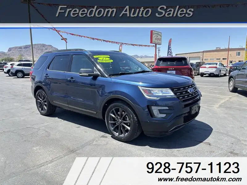 2017 Ford Explorer XLT FWD's photo