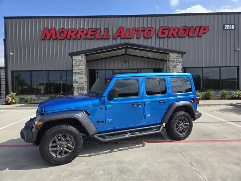 2024 Jeep Wrangler Sport S's photo