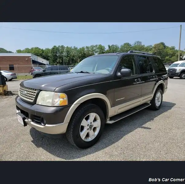 2005 Ford Explorer 4.6 Eddie Bauer 4WD's photo