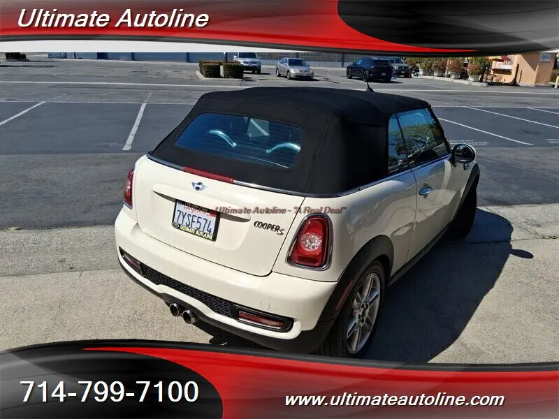 2013 MINI Cooper S photo 4