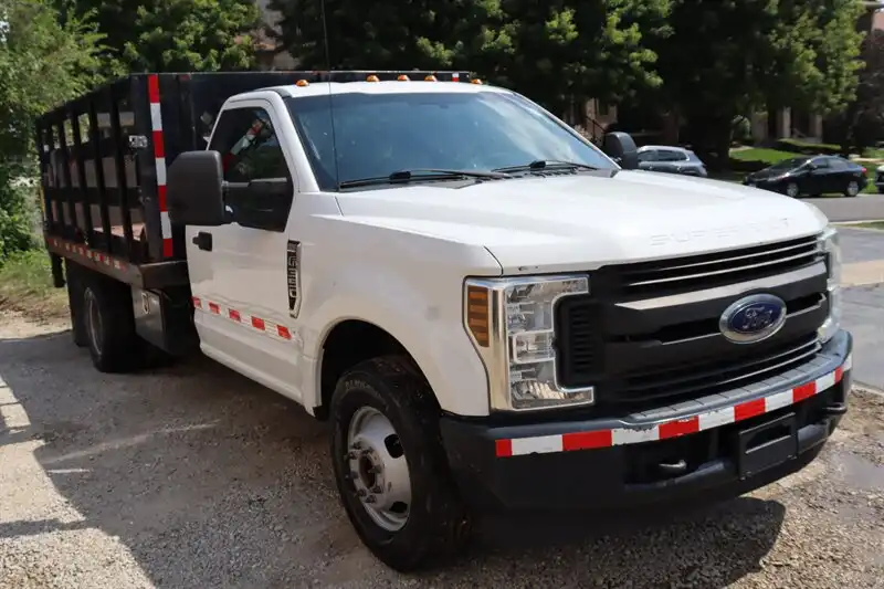 2019 Ford F-350 XL Regular Cab DRW 145 in's photo