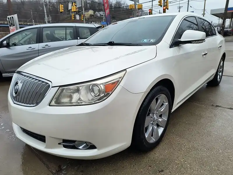 2011 Buick LaCrosse CXL's photo