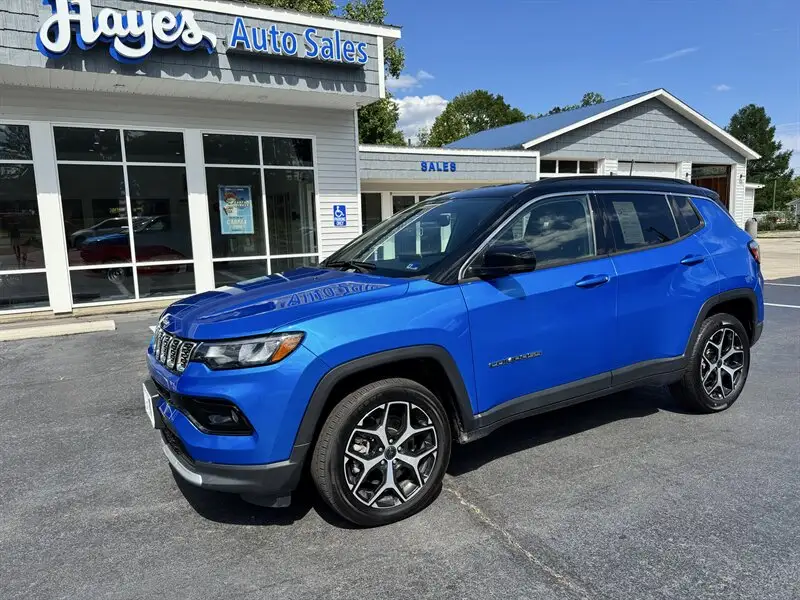 2025 Jeep Compass Limited 4X4 photo 1