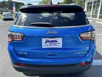 2025 Jeep Compass Limited 4X4 photo 4