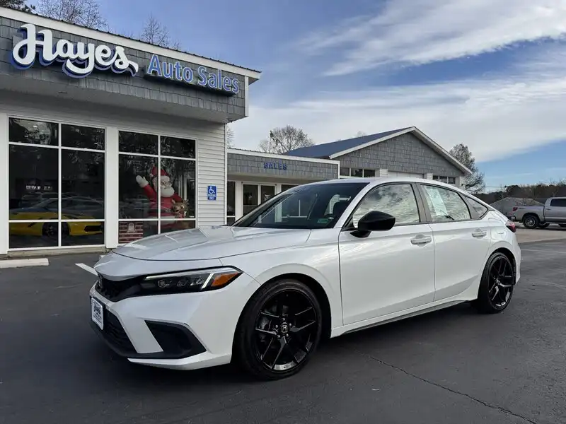 2024 Honda Civic Sport CVT's photo