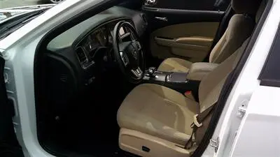 2012 Dodge Charger SE photo 4