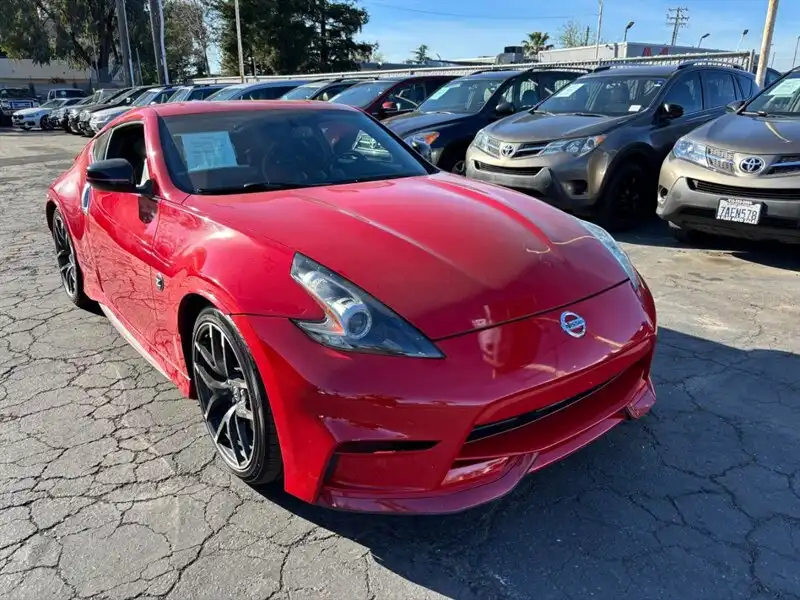 2017 Nissan 370Z Coupe NISMO 7AT's photo