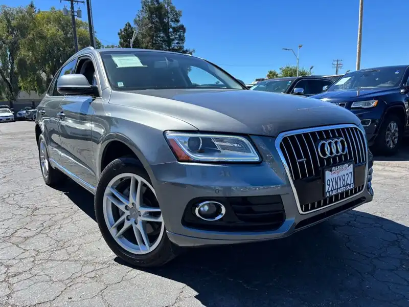 2016 Audi Q5 2.0T quattro tiptronic Premium Plus's photo