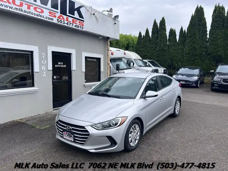2017 Hyundai Elantra 2.0 SE A/T PZEV's photo