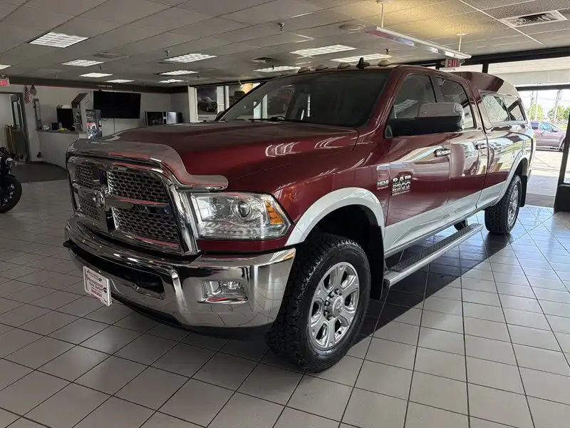2014 RAM 2500 Laramie 4X4 Crew Cab LWB's photo