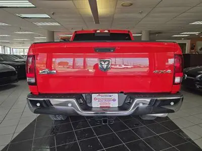 2015 RAM 1500 Big Horn/Lone Star 4x4 Crew Cab photo 5