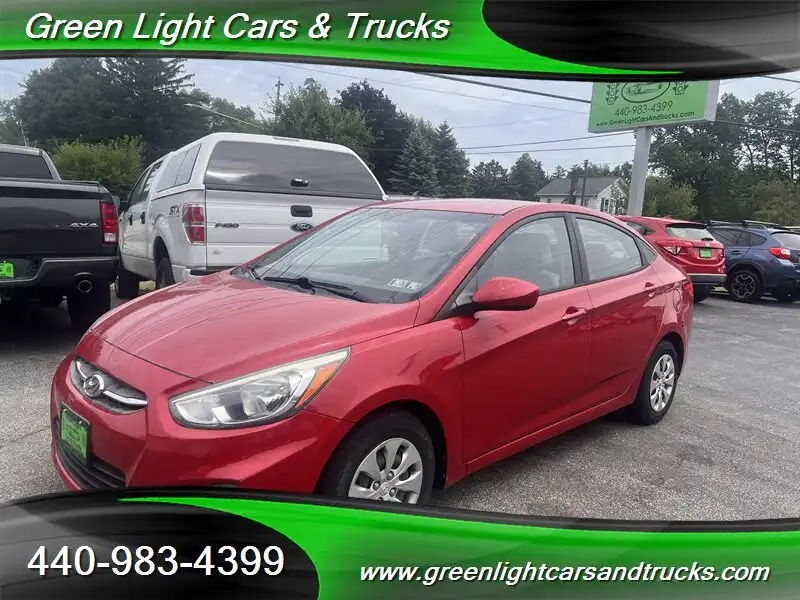 2016 Hyundai Accent SE 4-Door 6-Speed Automatic's photo