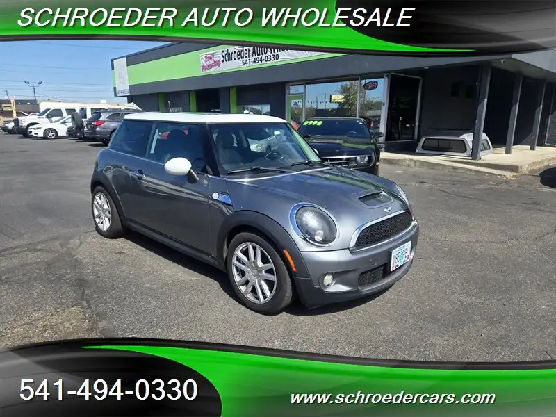 2009 MINI Cooper S's photo