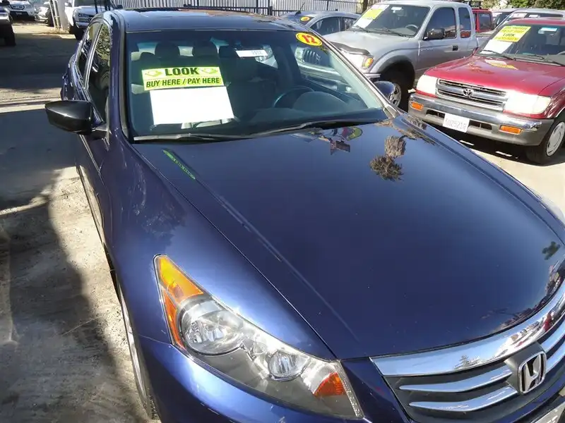 2012 Honda Accord EX-L Auto's photo