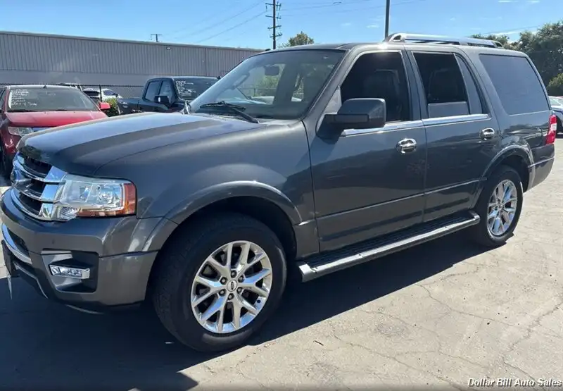2015 Ford Expedition Limited's photo