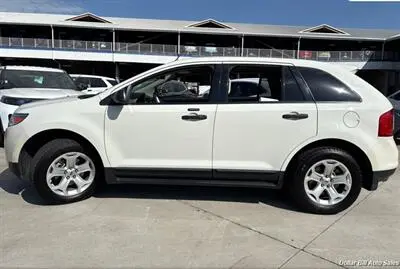 2013 Ford Edge SE photo 4
