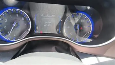 2017 Chrysler Pacifica LX photo 4