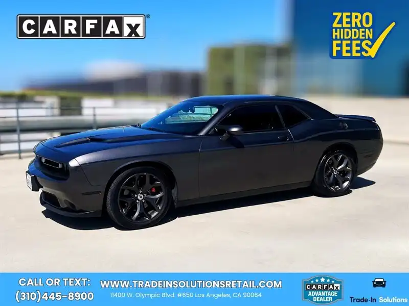 2018 Dodge Challenger SXT's photo