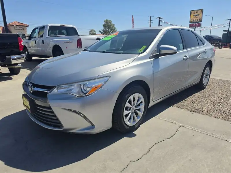 2017 Toyota Camry 2.5 Auto LE's photo