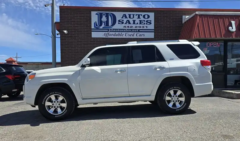 2010 Toyota 4Runner Trail 4x4 V6's photo
