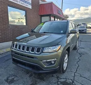 2018 Jeep Compass Latitude 4X4 photo 3
