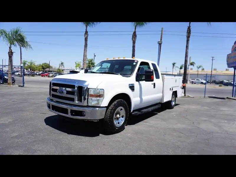 2009 Ford F-250 XL SuperCab 142 in's photo