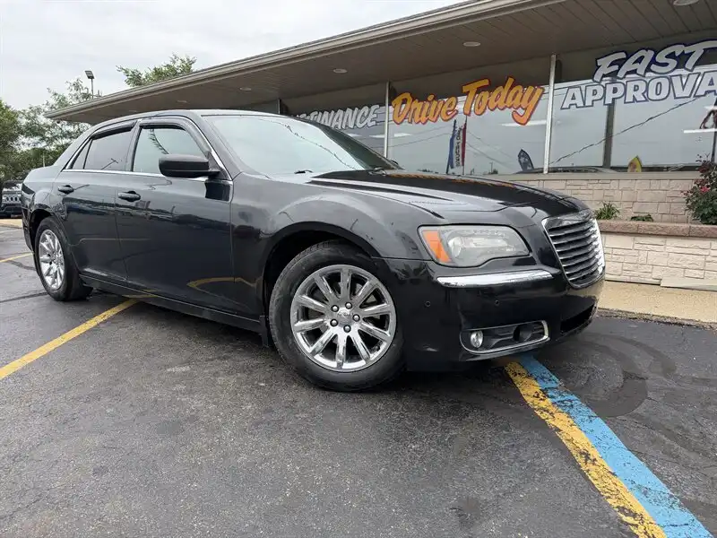2014 Chrysler 300's photo