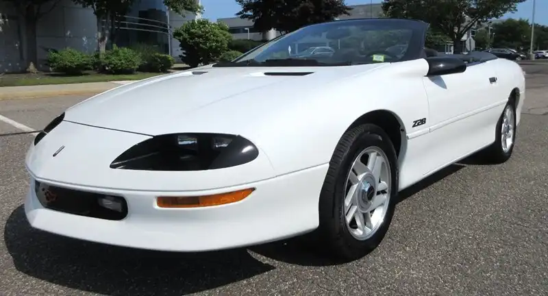1994 Chevrolet Camaro's photo